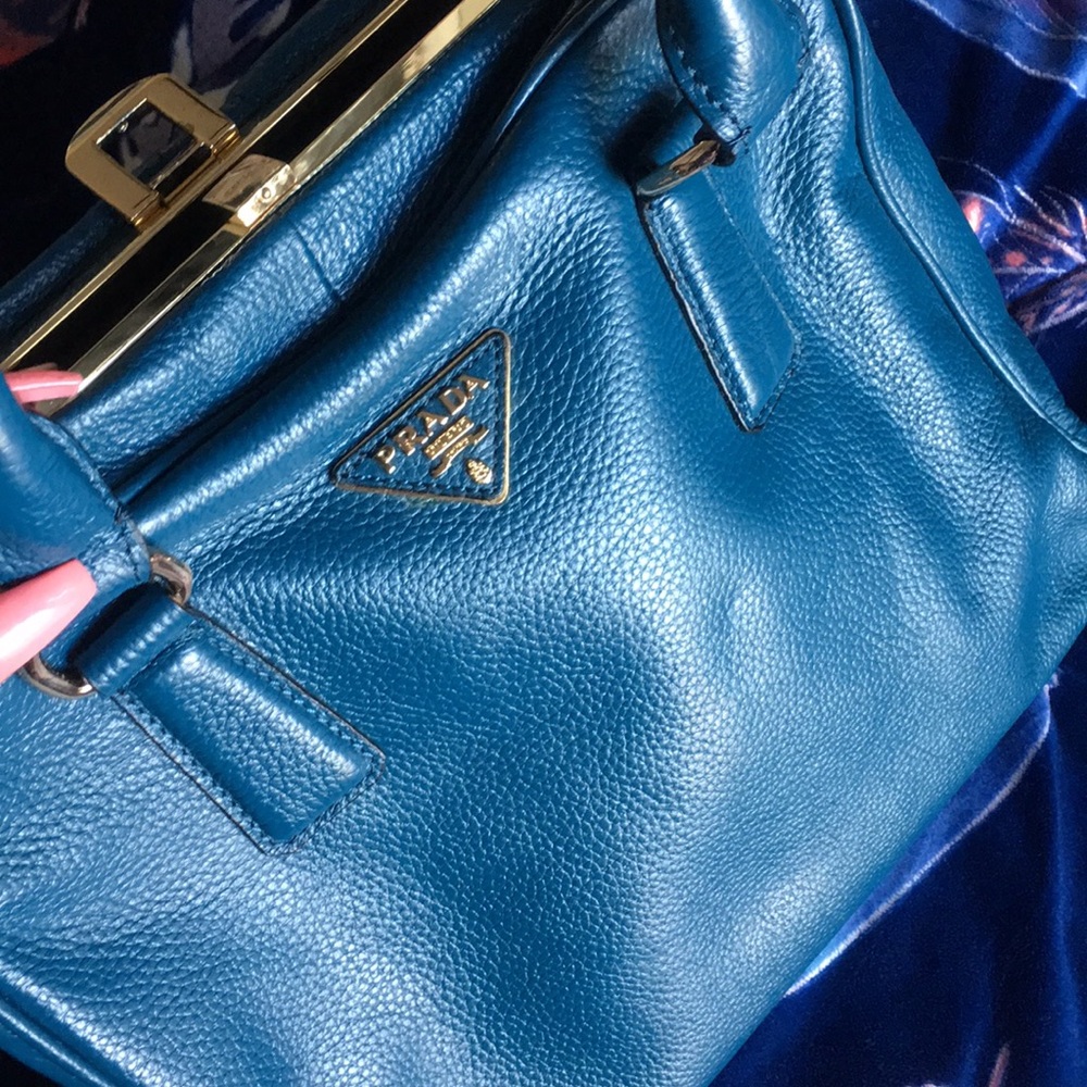 Prada Handbag - Picture 2 of 8